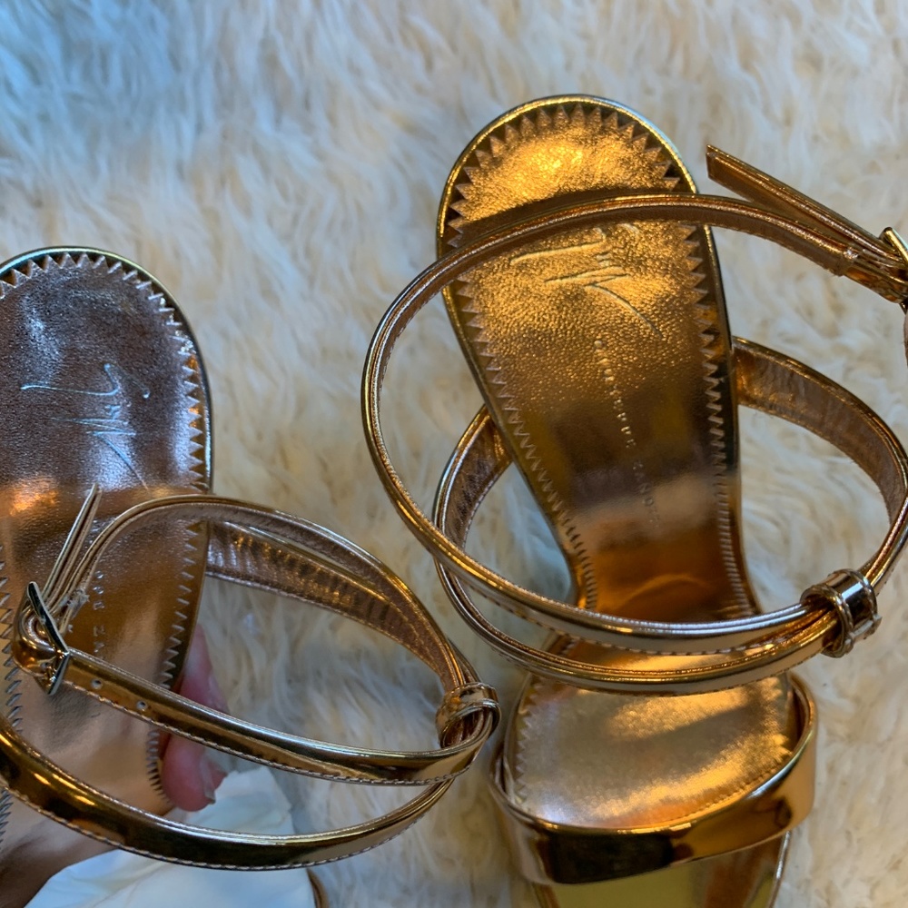 Giuseppe Zanotti Metallic Ankle Strap Sandal Heels - Picture 3 of 7
